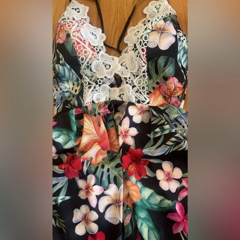 D2 Milano Dress - Picture 4 of 4